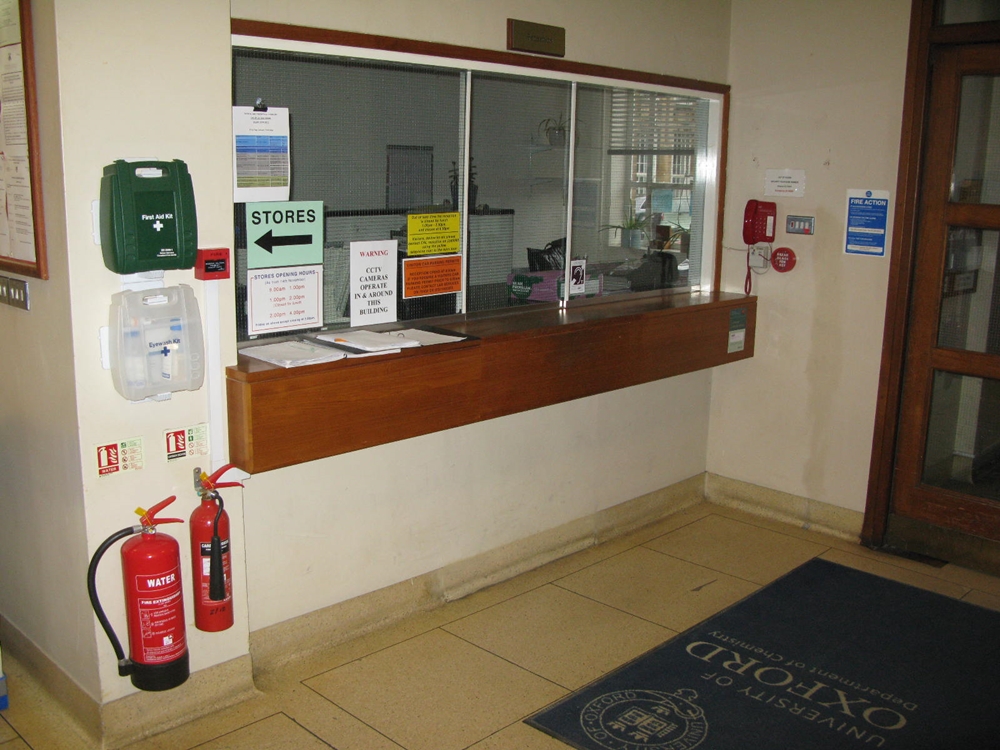 Physical and Theoretical Chemistry Laboratory Access Guide