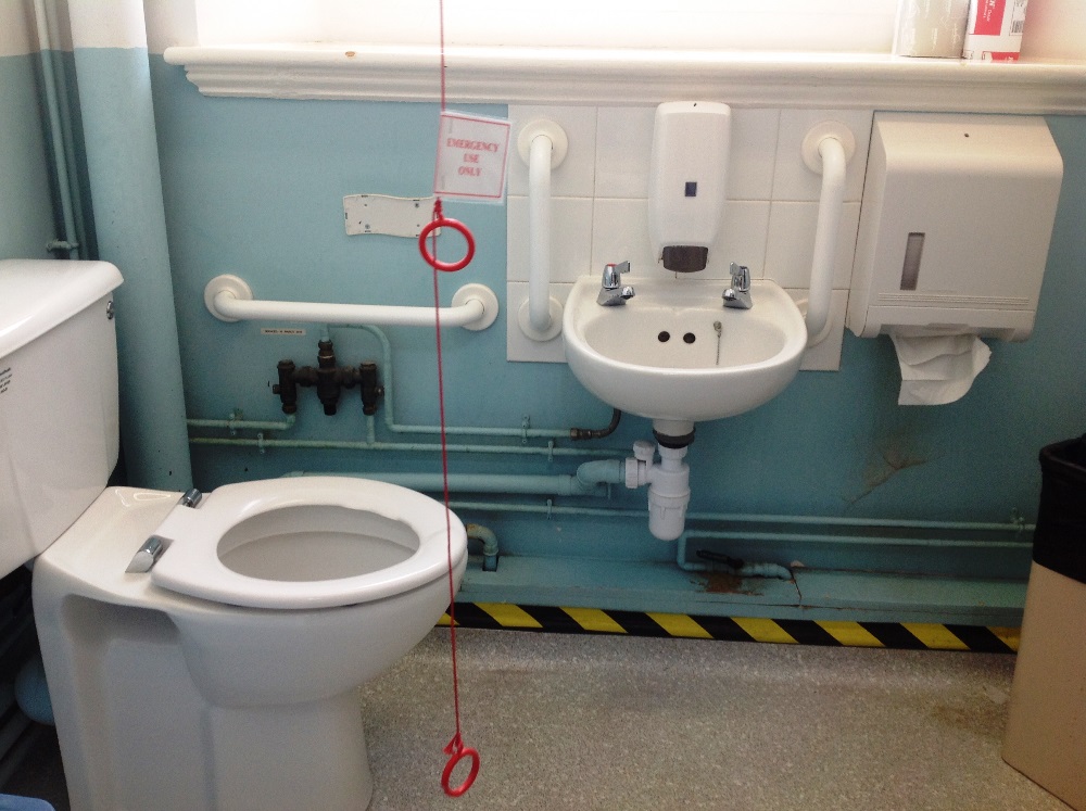 Queen Elizabeth Bathroom