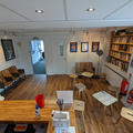 Burton Taylor Studio - Bar and foyer - (6 of 7)