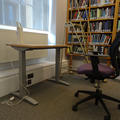 Philosophy and Theology Faculties Library - Reading rooms - (6 of 6) - First floor height adjustable desk