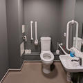 St Hilda's College - Accessible bedrooms -  Jocelyn Morris Quad - (8 of 10) - Toilet