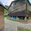 Wytham Chalet - Entrances - (7 of 10) - Path to rear entrance