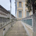 Ashmolean Museum - Entrances - (3 of 10) - Left ramp