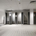 Iffley Road Sports - Toilets and changing rooms - (5 of 5)