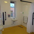 Oriel - Accessible Bedrooms - (12 of 18) - Bathroom - Larmenier House  