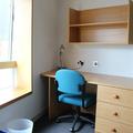Pembroke College - Accessible bedrooms - (2 of 4) 