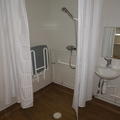 Queen's - Accessible Bedroom - (5 of 7) - Bathroom