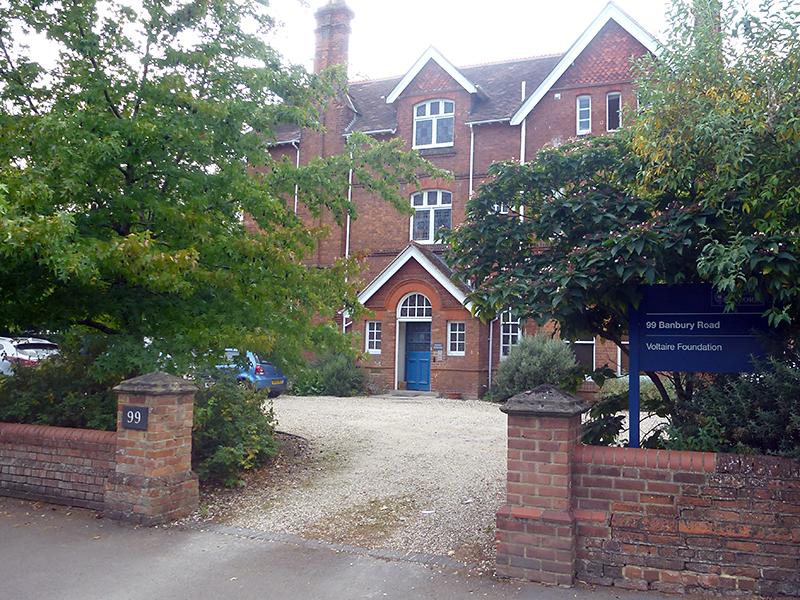 99 Banbury Road Access Guide