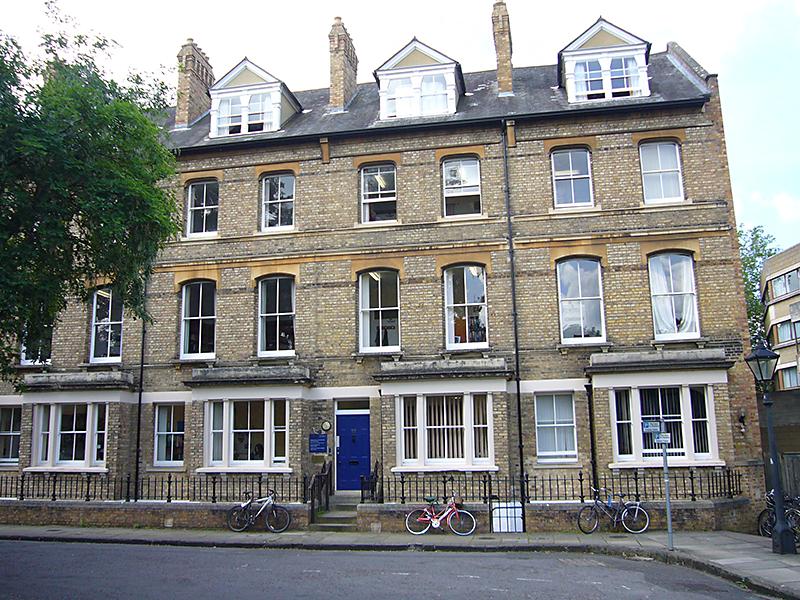 32 Wellington Square - Barnett House - (1 of 1)